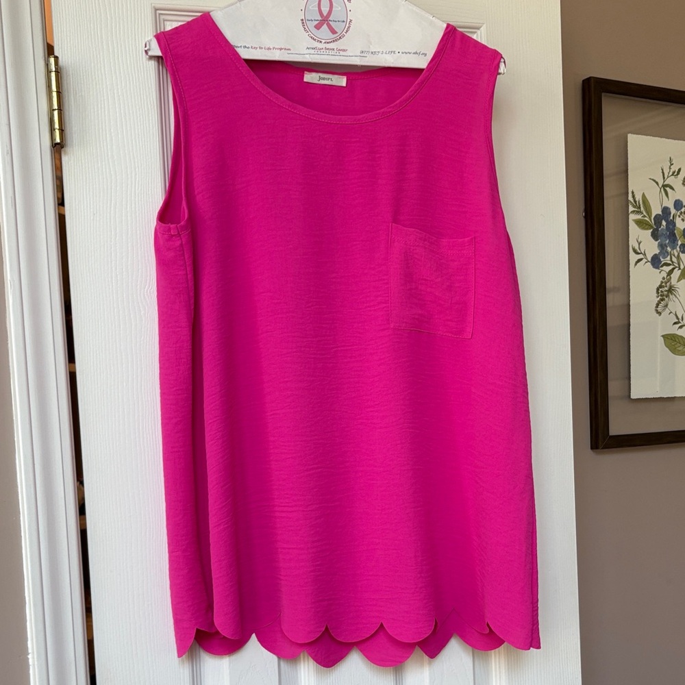 JODIFL Bright Pink Scalloped Tank Top